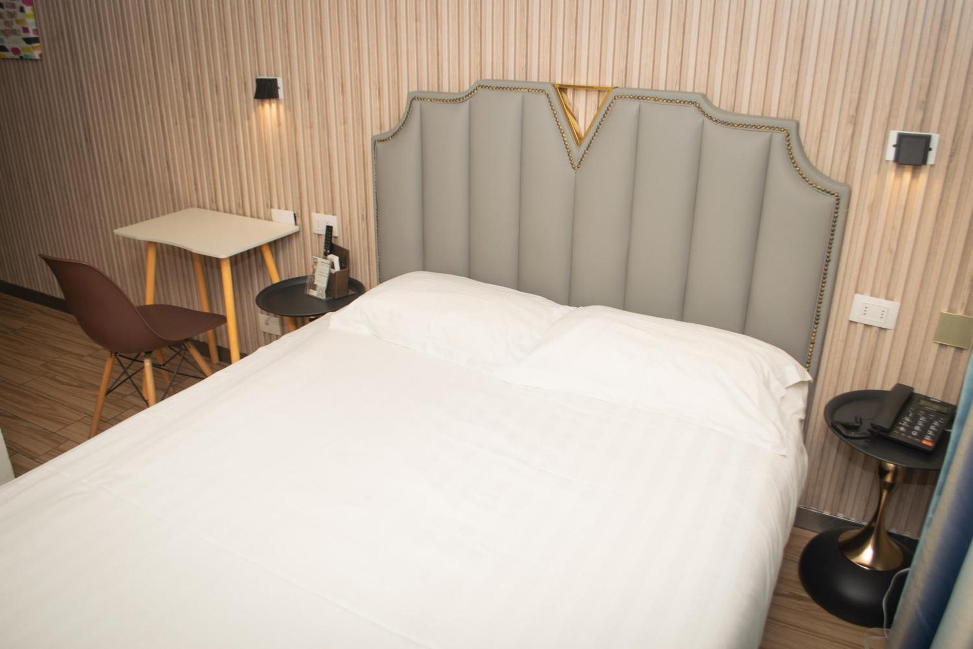 סנטיאגו Hotel Boutique Holitel מראה חיצוני תמונה
